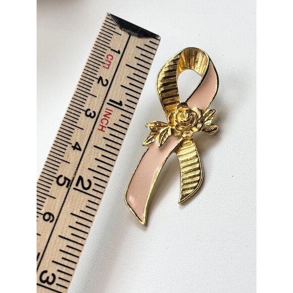 AVON Gold & Pink Awareness Ribbon Pin With Rose In Gift Box - Picture 4 of 5